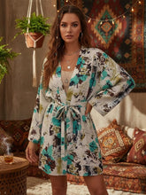 Load image into Gallery viewer, Tie Dye Print , Bohemian Robe,Boho Kimono