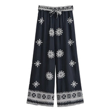 Load image into Gallery viewer, Purple Floral , Wide Leg Pants with Pockets ,Vacation Boho Pant