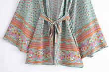 Load image into Gallery viewer, Green Floral Kimono,Beach Boho Bikini Cover-up