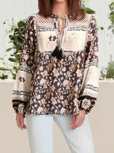 Load image into Gallery viewer, Boho Blouse, Vintage Blouse,Floral print