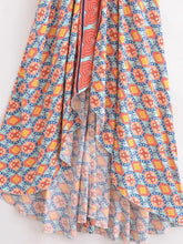 Load image into Gallery viewer, Geometric Print , Backless Sexy Maxi Dress ,Boho Dress