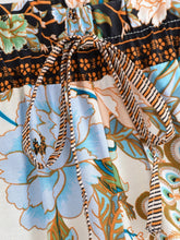 Load image into Gallery viewer, Peacock Floral ,Bohemian Short with Pockets ,Boho Shorts