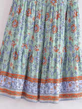 Load image into Gallery viewer, Green Floral Print ,Beach Bohemian Skirt,Boho Skirts