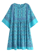 Load image into Gallery viewer, Green Floral Print ,Batwing Sleeve ,Boho Dress