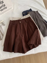 Load image into Gallery viewer, Boho Linen Blend Pleated Shorts Wide Leg Shorts with Pockets