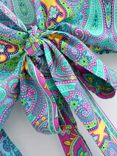 Load image into Gallery viewer, Wild Floral Print ,Short Kimono ,Bikini Cover-ups