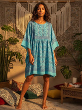 Load image into Gallery viewer, Green Floral Print ,Batwing Sleeve ,Boho Dress