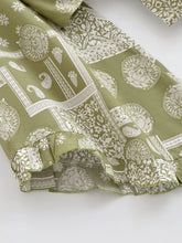 Load image into Gallery viewer, Beach Summer Kimono , Vacation Bohemian ,Bikini Boho Cover-ups