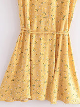 Load image into Gallery viewer, Yellow Floral Print ,Single Breasted,Boho Beach Dress