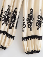 Load image into Gallery viewer, Green Floral Print ,Baggy Pants , Yoga Bloomers