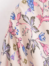 Load image into Gallery viewer, Wild Floral Print ,Short Kimono ,Bikini Cover-ups
