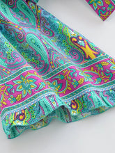 Load image into Gallery viewer, Wild Floral Print ,Short Kimono ,Bikini Cover-ups