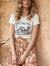 Load image into Gallery viewer, Boho Tees,Vintage T Shirt ,love Potion