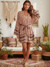 Load image into Gallery viewer, Ave Floral,bohemian Robe,Boho Kimono