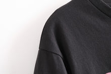 Load image into Gallery viewer, Boho Tees,Vintage T shirt ,statue floral print