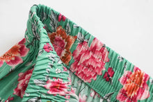 Load image into Gallery viewer, Floral peacock printed ,Boho skirt ,Vintage Maxi skirt