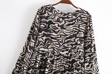 Load image into Gallery viewer, Maxi Dress, Boho Sundress,stripe Print