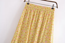 Load image into Gallery viewer, Yellow floral print , Bohemian skirt , Boho Maxi Skirt