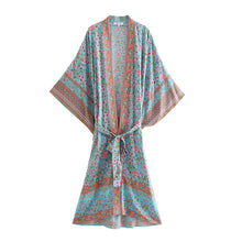Load image into Gallery viewer, Floral Print ,batwing Sleeves ,Boho robe Kimono