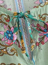 Load image into Gallery viewer, Green Floral Print,Bohemian Blouse Shirts ,Boho Tops