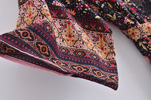 Load image into Gallery viewer, Floral Print,Bohemian Kimono,Beach Robe Bikini Cover-ups