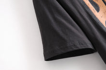 Load image into Gallery viewer, Boho Tees,Vintage T shirt ,statue floral print