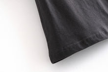 Load image into Gallery viewer, Boho Tees,Vintage T shirt ,statue floral print