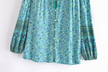 Load image into Gallery viewer, Green Floral Print, Loose Blouses ,Boho Shirts
