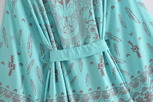 Load image into Gallery viewer, Green Floral Print，Gypsy robe Kimono
