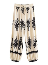 Load image into Gallery viewer, Green Floral Print ,Baggy Pants , Yoga Bloomers
