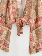 Load image into Gallery viewer, Wild Floral Beach Kimono Ruffles  Tie-Front Boho Cover-ups
