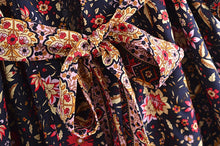 Load image into Gallery viewer, Floral Print,Bohemian Kimono,Beach Robe Bikini Cover-ups
