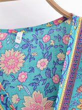 Load image into Gallery viewer, Green Wild Floral-Wrap Boho Mini Dress
