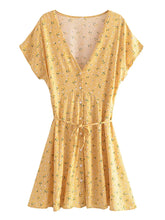 Load image into Gallery viewer, Yellow Floral Print ,Single Breasted,Boho Beach Dress
