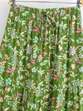 Load image into Gallery viewer, Wild Floral Print ,Bohemian Skirt with Pockets,Ruffles Boho Skirt
