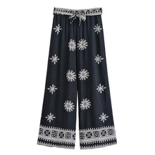 Load image into Gallery viewer, Purple Floral , Wide Leg Pants with Pockets ,Vacation Boho Pant
