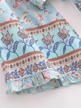 Load image into Gallery viewer, Wild Floral Print ,Short Kimono ,Bikini Cover-ups
