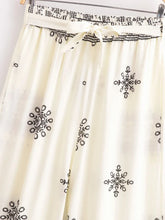 Load image into Gallery viewer, Purple Floral , Wide Leg Pants with Pockets ,Vacation Boho Pant

