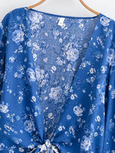 Load image into Gallery viewer, Wild Floral Print ,Boho Kimono,Bikini Cover-ups
