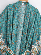 Load image into Gallery viewer, Wild Flower Print ,Batwing Sleeve Beach Bohemian Kimono,Boho Bikini Cover-ups
