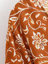 Load image into Gallery viewer, Wild Floral ,Short Kimono ,Bikini Boho Cover-ups
