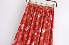 Load image into Gallery viewer, Purple Floral Print,Bohemian Skirt,Boho Maxi Skirt
