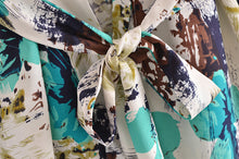 Load image into Gallery viewer, Tie Dye Print , Bohemian Robe,Boho Kimono
