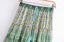 Load image into Gallery viewer, Floral Printed ,Boho Short Skirt ,Bohemian Mini Skirts

