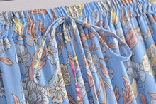 Load image into Gallery viewer, Blue Floral Print ,Bohemian Skirt，Boho Maxi Skirt

