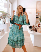 Load image into Gallery viewer, Green floral print,Bohemian dresses ,Boho midi vestidos
