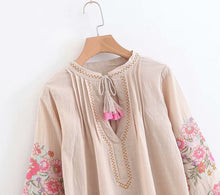 Load image into Gallery viewer, Boho Blouse, Vintage Blouse,Embroidery Linen cotton
