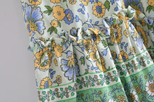Load image into Gallery viewer, Floral Printed ,Boho Short Skirt ,Bohemian Mini Skirts
